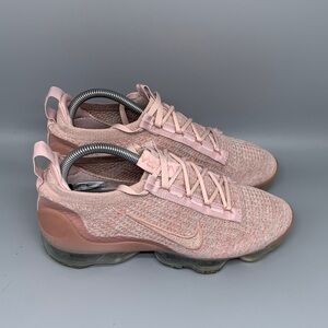 Nike Air Vapormax 2021 FK Pink Running Shoes‎ DJ9975-600 Women’s Sz 8.5